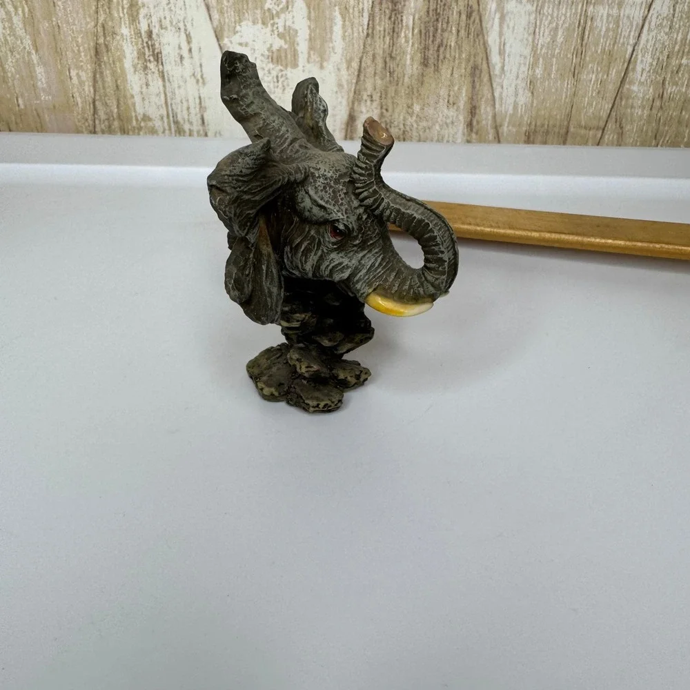 Youngs Inc Elephant Mother Baby‎ Bust Heads Figurine Statue Resin